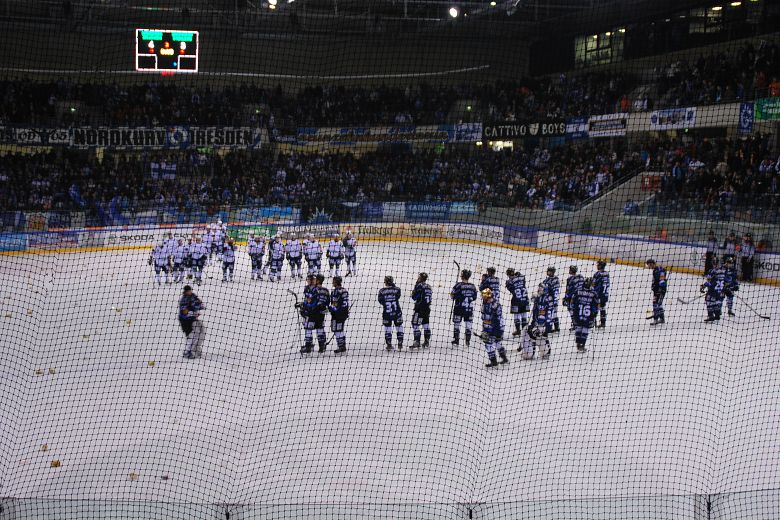 780x520Eishockey 15.01.12  Eisloewen-Steelers (48).JPG